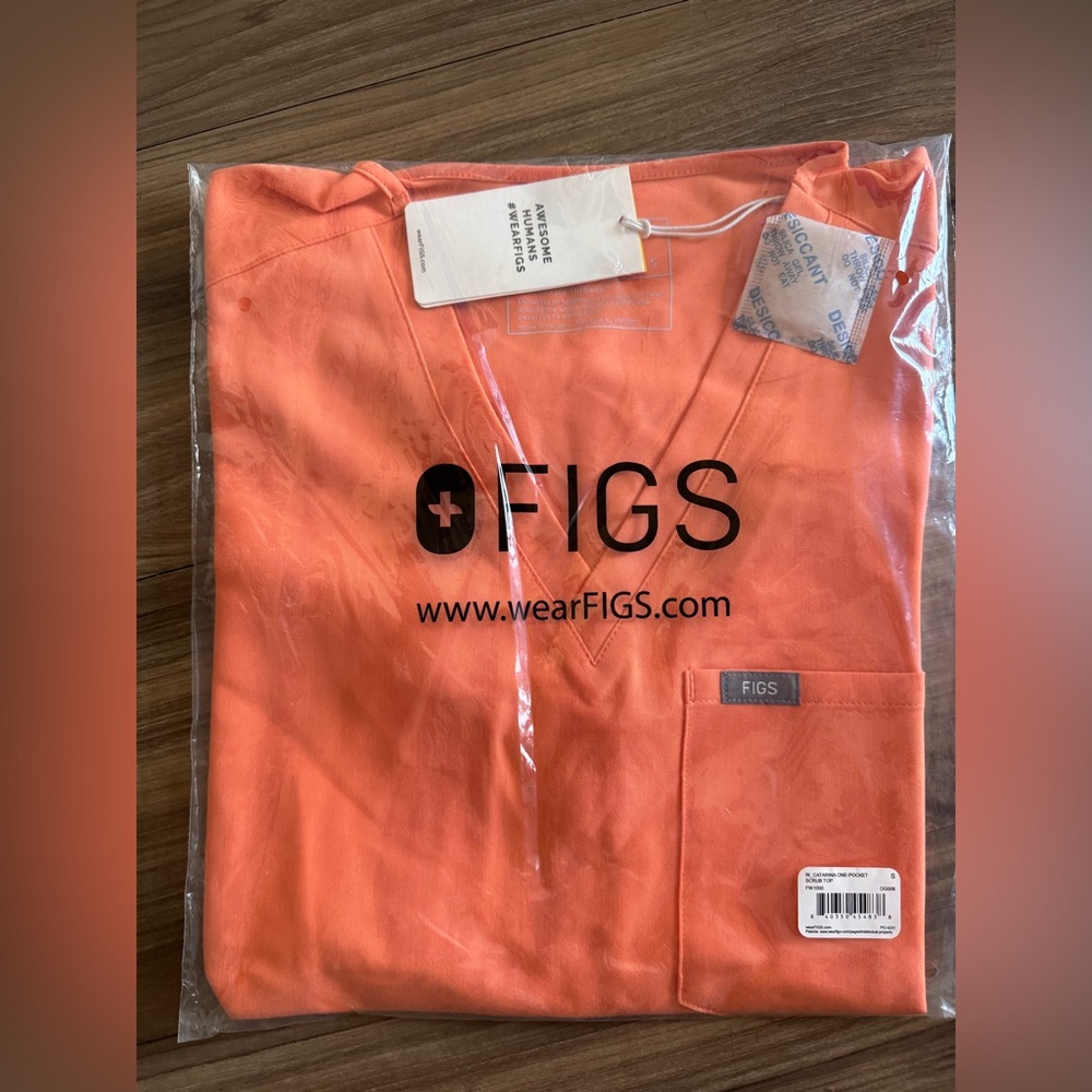 NWT Figs: Papaya Scrub Set - sizeS-R - Picture 2 of 3